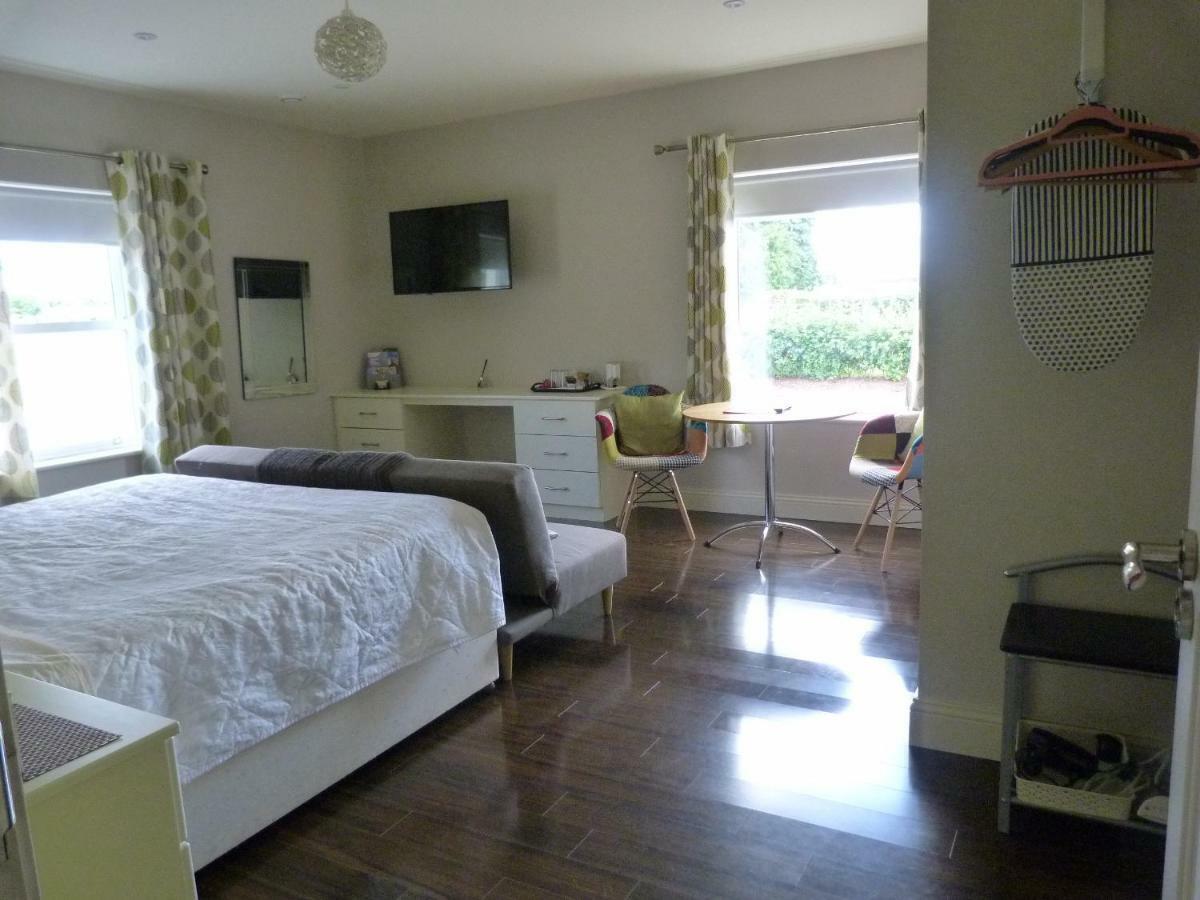 Bed and Breakfast Arvalee Retreat With Outdoor Hottub Omagh Exterior foto