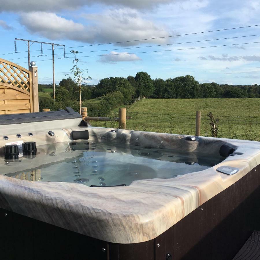 Bed and Breakfast Arvalee Retreat With Outdoor Hottub Omagh Exterior foto